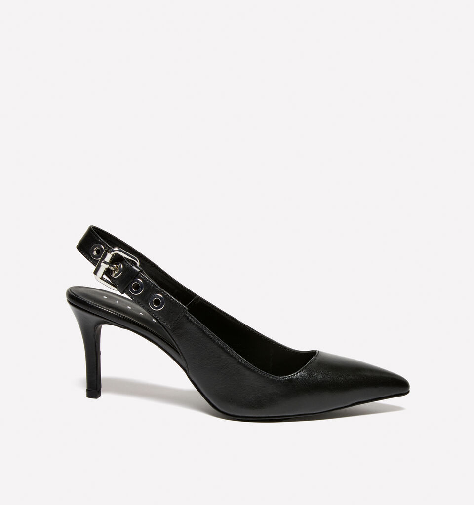 Leather pumps with buckle - women's heels - Black | Sisley image number 2